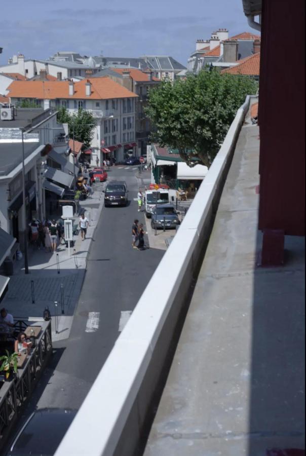 Ferienwohnung Coup De Coeur Assure Pour Ce T2 Renove Hyper Centre Biarritz Exterior foto